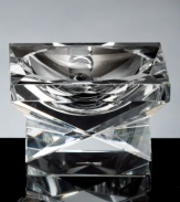 Give decor a distinctly modern edge with the Lexington bowl. Heavy optic glass cut in a bold, statuesque shape brings acclaimed designer Oleg Cassini's keen sense of style right into your living room.