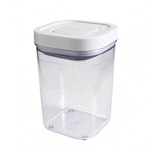 The perfect pet food container for your fuzzy friend, with rounded corners for easy pouring and a simple pop-up lid, keeps your kitchen organized and running smoothly. The perfect pet food container for your fuzzy friend, with rounded corners for easy pouring and a simple pop-up lid, keeps your kitchen organized and running smoothly.