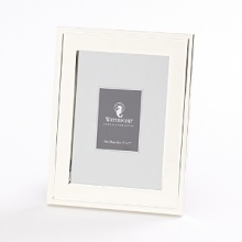 Classic in design and styling, our silverplated frames are an example of great taste. A perfect selection to celebrate most any occasion. The Classic frames are crafted of heavy-gauge brass and richly silverplated. The frame back is rich black velvet with a Waterford Seahorse insignia at the top. Classic in design and styling, our silverplated frames are an example of great taste. A perfect selection to celebrate most any occasion. The Classic frames are crafted of heavy-gauge brass and richly silverplated. The frame back is rich black velvet with a Waterford Seahorse insignia at the top.