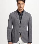 A simple, single-breasted sport coat is rendered in a versatile cotton blend, finished with impeccable stitching for a streamlined silhouette.Button-frontNotch lapelChest welt, waist flap pockets55% cotton/45% linenDry cleanImported