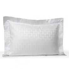 Pratesi, the world's legendary linen maker presents Hotel Sweet Hotel; the linen of choice for elite hotels and discerning clientele around the globe.