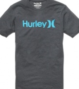 Turn on the brights in your casual wardrobe. This Hurley tee has a notice-me graphic logo.
