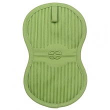 A silicone treatment makes this 100% cotton twill pot holder easy to grip and extra sturdy. Heat resistant to 500°F, it is flexible, breathable and durable.