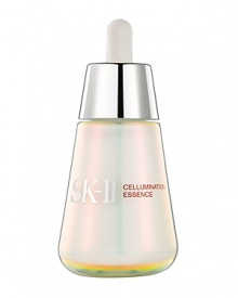Provides a holistic whitening solution for those who are concerned not only with spots but also a range of other skin issues such as dullness, unevenness of skin tone and a lack of radiance. Helps to boost your skin's Aura-Lucency, bringing together a whole new level of translucency and evenness of skin tone with an aura that glows from within. Contains concentrated SK-II Pitera that helps lead to improvement in overall skin appearance.Using the dropper apply a pearl size amount onto the palm. Next quickly smooth the essence gently over the entire face with the fingertips until completely absorbed. Next concentrate a small amount of Cellumination Essence onto the dark spots that are visible. Use knuckles to gently massage the skin. Follow with Cellumination Cream as directed. For best results apply morning and evening. Can also be used on the back of hands and décolletage.