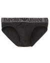 This essential brief brings added stretch and breathability to your everyday wardrobe for a layer of maximum comfort.