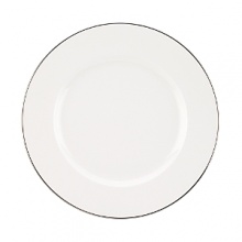 Designed by Giovanni Alessi Anghini, Villeroy & Boch's perennial favorite is updated with a thin rim of precious platinum. The subtle, round bone china forms have a surprisingly fresh modern feels when accented in platinum. Each meal will be a memorable one.