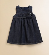 A denim design with a classic, A-line silhouette and a duo of denim-flower appliques.Round neckSleevelessDenim-flower appliqueGathered details at front and back yokeLogo detail at hemConcealed back zipper98% cotton/2% elastaneMachine washImported