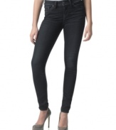 A basic style with serious versatility, these indigo wash skinny jeans are an awesome addition to your denim closet. From Silver Jeans.