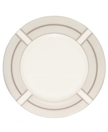 Metallic bronze lines curve to create a sleek geometric pattern on these glossy salad plates from Noritake dinnerware. The dishes are crafted in durable bone china and trimmed with platinum for fine dining or everyday use.