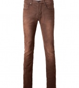 Stylish jeans made ​.​.of washed brown stretch cotton are a great alternative to your traditional blue jeans - Stylish slim-cut, with narrow, straight leg creates a comfortable and casual look perfect for everyday - Wear with a polo shirt and sneakers or a button up, cashmere pullover and favorite boots