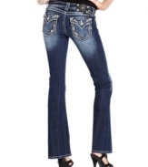 Embroidered details with rhinestones at the back pockets add glam to these Miss Me flared jeans -- perfect for hot everyday style!