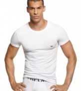Make sure you build your look the right way. From laid back to super stylish, you can't go wrong with a comfortable crew that maintains its original features after several washes.