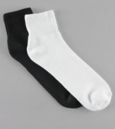 Good things come in twos, great things come in sixes. This comfortable, durable six pack of athletic socks offers a great start to a sporty or casual look.