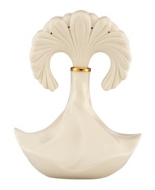 With the look of freesia and a lovely gardenia scent, this pretty porcelain diffuser from Lenox has a beautiful presence in any setting. Qualifies for Rebate With the look of freesia and a lovely gardenia scent, this pretty porcelain diffuser from Lenox has a beautiful presence in any setting. Qualifies for Rebate