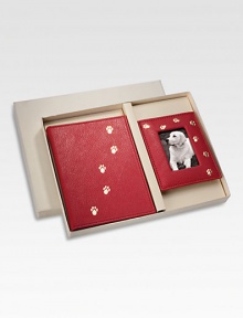 This brag book photo album features archival polypropylene pages and a protective snap closure. An ideal gift for any animal lover.5 X 6.5CalfskinMade in USA This brag book photo album features archival polypropylene pages and a protective snap closure. An ideal gift for any animal lover.5 X 6.5CalfskinMade in USA