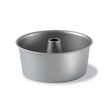 This durable pan from Calphalon makes creating delicious, light-as-air angel food cake easier than ever. Expertly constructed to the standards of culinary professionals, it features two interlocking layers of high-performance nonstick for beautiful results and easy serving.