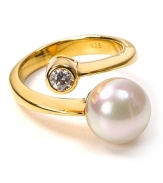 Simple and wholly sophisticated. Round out your jewel box with this 18-karat gold vermeil from Majorica, accented by a bold pearl and cubic zirconia stone.
