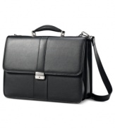 A smart, sporty flapover design is the perfect balance for the rich pebble-grain leather of this all-business bag. Decked out with a padded top carry handle, removable & adjustable shoulder strap and a SmartSleeve™ that slides over upright handles for easy hands-free carrying, this business case redefines easy travel.