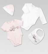 The perfect baby girl gift set with two bodysuits, hat and bib in ultra-soft cotton, adorned with Gucci logo print. Bodysuits CrewneckShort and long sleevesBack snapsBottom snaps Bib Adjustable snaps closureCottonMachine washMade in Italy Please note: Number of snaps may vary depending on size ordered. 