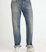 Constructed for a relaxed, classic fit in authentically faded denim, this essential jean is finished with subtle creasing at the points of wear for a hint of well-worn comfort.Five-pocket styleInseam, about 33CottonMachine washImported