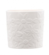Darling florals are intricately sculpted in rich white bisque porcelain for a clean, beautiful way to present your favorite scent. From Lenox. Qualifies for Rebate