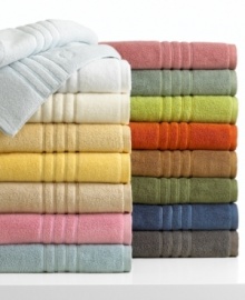 Deluxe bath towels for those with discriminating tastes. Sensuous cotton blend provides a cashmere-like softness with ultimate absorbency and maximum durability. Embellished with Lenox's signature baratto stitching. Choose from a plethora of colors, these bath towels are perfect for a wedding registry. Finished with a dobby-ribbed border. Deluxe bath towels for those with discriminating tastes. Sensuous cotton blend provides a cashmere-like softness with ultimate absorbency and maximum durability. Embellished with Lenox's signature baratto stitching. Choose from a plethora of colors, these bath towels are perfect for a wedding registry. Finished with a dobby-ribbed border.