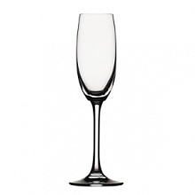 Spiegelau combines over five centuries of hand craftsmanship and innovation with the most modern glass making technologies to produce superb glasses. These sturdy-yet-fine glasses are suited for today's wine lovers.