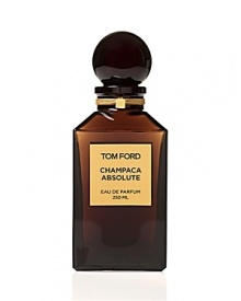 Intricate. Mysterious. Passionate. Tom Ford's love of the rare and expensive blooms, which must be gathered by the thousands to produce a single bottle of the fragrance, fueled his desire to create this floral oriental composition. Its precious, whiteflower heart is given intriguing dimension through layers of Tokajii wine, cognac, vanilla bean amber and sandalwood.