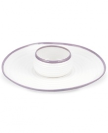 Distinctly ribbed Sophie Conran dinnerware sets your table with the charm of traditional hand-thrown pottery, but the durability of contemporary Portmeirion porcelain. Mix the banded Carnivale chip and dip with solid mulberry pieces.