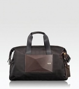 From workout bag to weekender, this satchel expands a full 5 to accommodate your changing travel needs; allows you to bring home more than you left with. Features longer carry handles and a removable shoulder strap.Zip closureDouble top handlesIdentification tagExterior, interior compartmentsNylon19W x 11H x 5DImported