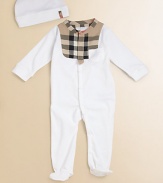 Crafted in plush cotton, baby's first gift set is stylish and sweet with classic check trim on the footie and hat.CrewneckLong sleevesSnap frontPatch pocketBottom snapsCottonMachine washImported Please note: Number of snaps may vary depending on size ordered. 