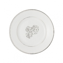 The couture designer Monique Lhuillier celebrates her first creative collaboration with Waterford Crystal with the Sunday Rose Collection. Inspired by her iconic Sunday Rose wedding gown, this formal bread & butter plate is a sophisticated symphony of fine bone china and precious platinum details.