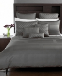 Complete your Hotel Collection Frame bedding with this queen bedskirt. Modern and meticulously made, this bedskirt will add minimalist flair to your bedroom and beyond. Complete your Hotel Collection Frame bedding with this queen bedskirt. Modern and meticulously made, this bedskirt will add minimalist flair to your bedroom and beyond.