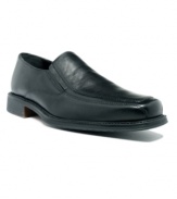 This pair of men's dress shoes is designed in a polished slip-on style, so these minimalist leather loafers for men from Bostonian take you straight from work week to weekend with versatile ease.