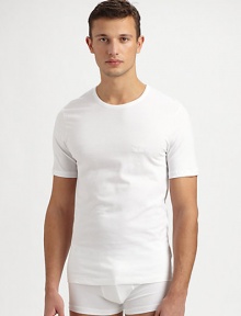 A foundation of every man's style, shaped in the world's finest Egyptian cotton. Pack of 3 in white Crewneck Cotton Machine wash Imported 
