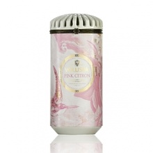 A luxury candle with a scent of ripe citron grapefruit with a juicy pink center, layered with tart cassis and a heart of subtle rose.
