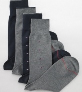 Understated tones make a strong statement with these multi-fabric Tommy Hilfiger socks. Designed for ultimate comfort, the finished toe seam and reinforced heel and toe of the sock will make any shoe seem more bearable.