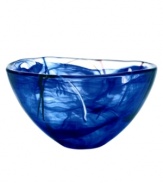 With an indigo-blue haze and hand-applied bands of black and white, each Contrast bowl from Kosta Boda is truly unique. A simple crystal form showcases each stroke and swirl with true artistry.