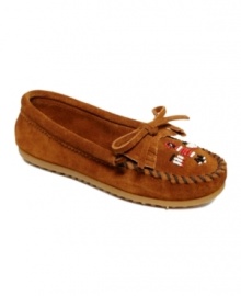 Between the beaded vamp and the fringe detailing, Minnetonka's Thunderbird II flats have all the right details.