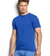 Look good in and out of bed in this crew neck t-shirt by Polo Ralph Lauren.