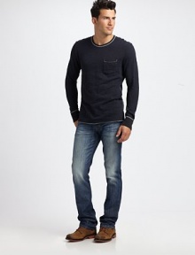 Easy slim-straight fit denim with generous fading for a well-worn feel.Five-pocket styleZip flyInseam, about 34CottonMachine washImported