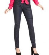 Supply your closet with the trends it needs! Printed denim is seriously hot right now and this pair from Tinseltown uses a tonal snakeskin-print to turn-up the volume on these five-pocket skinny jeans.