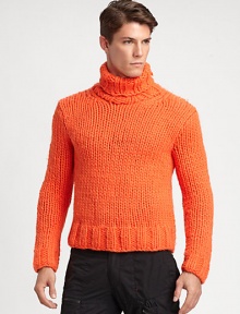 Crafted from a luxurious merino wool blend, this chunky turtleneck sweater provides sumptuously soft protection against chilly weather.Turtleneck50% merino wool/50% alpacaDry cleanImported Crafted from a luxurious merino wool blend, this chunky turtleneck sweater provides sumptuously soft protection against chilly weather.Turtleneck50% merino wool/50% alpacaDry cleanImported