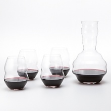 Ergonomically designed, this casual, stemless wineglass is stackable for those short on storage space. Plus, this set comes with a bonus Swirl Decanter.