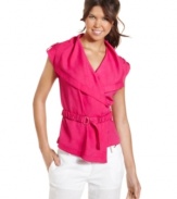 From the grand shawl collar to the ruched belt at the waist, cool components set XOXO's cap sleeve top apart from the rest.