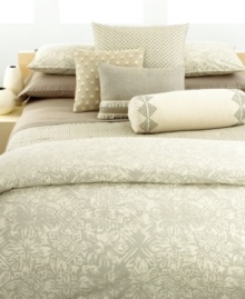 Inspired by old Japanese shibori inking techniques, this colorful Sintra quilt from Calvin Klein is lightweight and effortless in style. Coordinate this soft accent with any neutral bedding collection. (Clearance) Inspired by old Japanese shibori inking techniques, this colorful Sintra quilt from Calvin Klein is lightweight and effortless in style. Coordinate this soft accent with any neutral bedding collection. (Clearance)