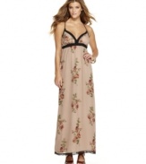 Go floral by day in this Jessica Simpson maxi dress – and optimize your awesome sense of style!