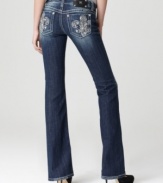 Let your denim make a statement with these embroidered and embellished Fleur de lis bootcut jeans from Miss Me. Wear them day or night for an instant glamorous pick-me-up!