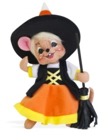 More friendly than frightening, an adorable mouse is dressed up as a witch – but with a sweet twist – for the holiday. Sit or stand her up on a windowsill, mantel or desk for a bit of Annalee whimsy. More friendly than frightening, an adorable mouse is dressed up as a witch – but with a sweet twist – for the holiday. Sit or stand her up on a windowsill, mantel or desk for a bit of Annalee whimsy.