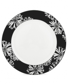 A graphic, kaleidoscope-inspired design from kate spade featuring the timeless shades of black and white lends any gathering sophistication. A graphic, kaleidoscope-inspired design from kate spade featuring the timeless shades of black and white lends any gathering sophistication.